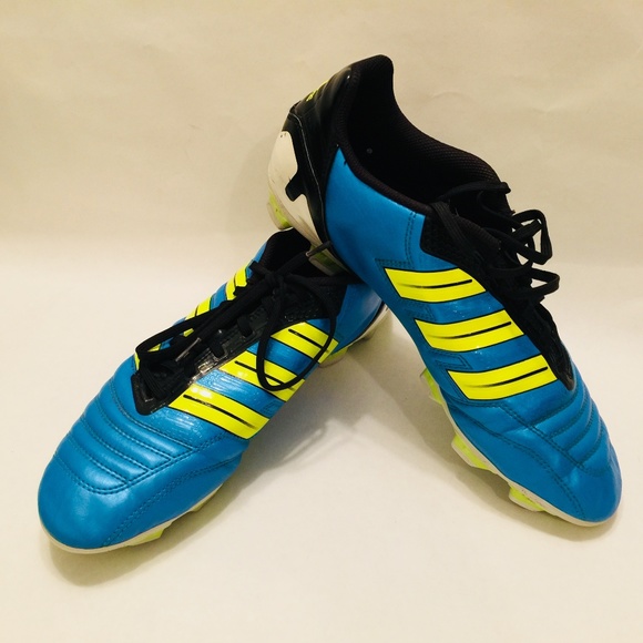 adidas predator blue and yellow